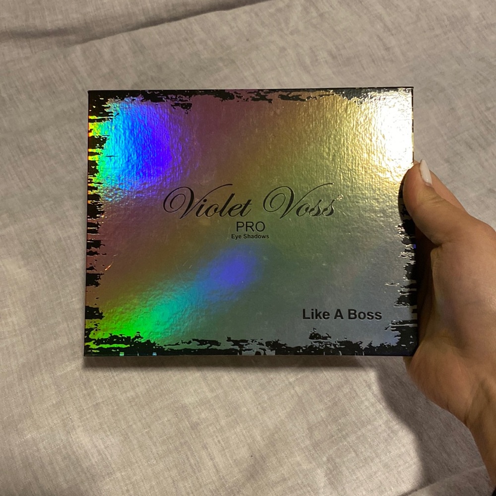 Violet Voss like a boss eyeshadow palette